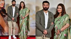 Sunny Deol, Poonam Dhillon reflect on children Rajveer and Paloma making  their debut: Promotions, social media daunting for newcomers | Bollywood  News - The Indian Express