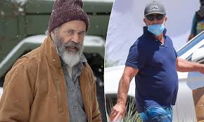 This is a fanpage dedicated to the great actor and oscar winning. Mel Gibson 64 Reveals He Was Told To Stop Eating By The Directors Of His New Film Daily Mail Online
