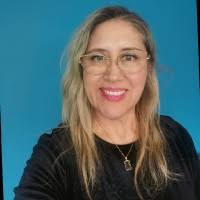 2800+ perfiles de «Iris