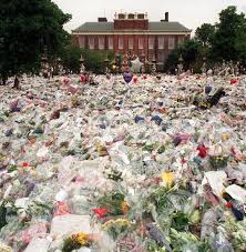 Princess Diana Funeral Flowers Olanessa Buzz Princess Diana Funeral Diana Funeral Princess Diana