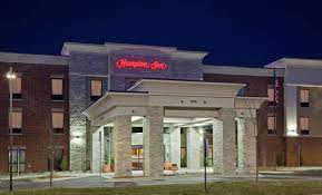 33680 gratiot avenue, clinton township, michigan, 48035, usa tel: Hampton Inn Detroit Auburn Hills North Great Lakes Crossing Area Ab 107 Hotels In Auburn Hills Kayak