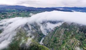 Discover more posts about arouca. Walking On The Tightrope 516 Arouca The Longest Pedestrian Suspension Bridge Opening The Strength Of Architecture From 1998