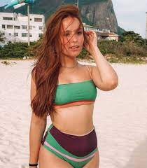 O diário de larissa manoela. Larissa Manoela Mostra Colecao De Bonecas E Criticada E Se Irrita