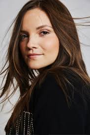 Megan Danielle's Instagram, Twitter & Facebook