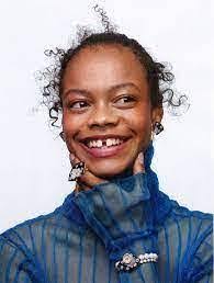 Lashanda Lowe's Instagram, Twitter & Facebook