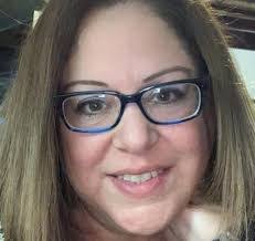 Michelle Lahti's Instagram, Twitter & Facebook