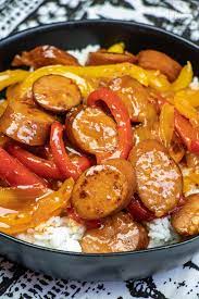 Just 10 Minutes To Make This Quick Easy And Delicious Kielbasa Stir Fry Recipe Sweet Chili Sauce A Kielbasa Recipes Healthy Appetizer Recipes Stuffed Peppers