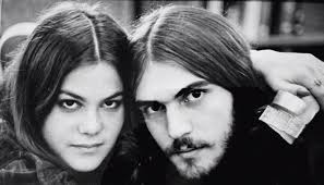 Hippie woman seeks love in West Virginia