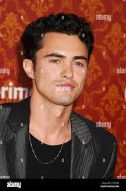 Darren Barnett's Instagram, Twitter & Facebook