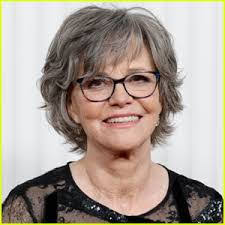 Ellen Lieberman's Instagram, Twitter & Facebook