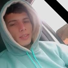 Carro a control remoto de cars Si está disponible más información al  04246470658 Erick Ureña Envío en todo Maracaibo, San Francisco, Soler,  cabimas, villa rosario y envíos nacionales por la agencia de