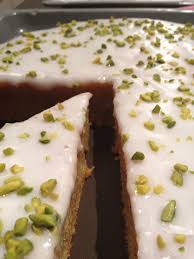 From general topics to more of what you would expect to find here, ekislerekgelir.com has it all. Luftiger Karottenkuchen Mit Suss Erfrischender Zuckerglasur