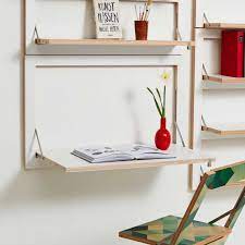 Découvrez 20 modèles pour installer un bureau pliable et gagner de la place dans un petit espace. Bureau Mural Rabattable 20 Meubles Pliables Astucieux