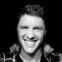 Aaron Crosby's Instagram, Twitter & Facebook