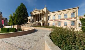 Das schloss lübben beherbergt zusätzlich zum museum auch ein restaurant. Staatliche Schlosser Garten Und Kunstsammlungen Mecklenburg Vorpommern Regierungsportal M V