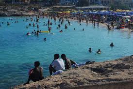 Cuba caraibi (232 voti) 5. Turisti A Lampedusa Note Sul Nesso Tra Mobilita E Patrimonio Nel Mediterraneo
