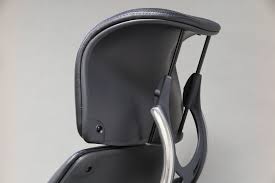 Standard plastic arm cup & gel arm pads r+l. Humanscale Freedom Headrest Test Des Designer Burostuhls Gaming Check