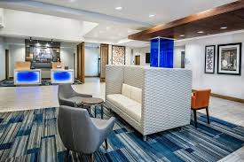 Families could also consider the sunscape splash montego bay , which offers an aquatic park center around a castle and a spa for adults. Holiday Inn Express In Review Near Ifly Jax Daily Record Jacksonville Daily Record Jacksonville Florida