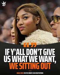 Donna Kelce Speaks Out: Why She Believes Travis Kelce and Taylor Swift's  Relationship Won't Lead to Marriage"