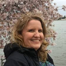 Beth Rutz's Instagram, Twitter & Facebook