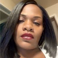 Tamara Stratton's Instagram, Twitter & Facebook