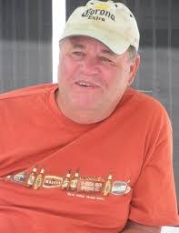 Sean Kittle's Instagram, Twitter & Facebook