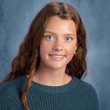 Robyn Mccormick's Instagram, Twitter & Facebook