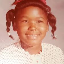 Happy birthday to my sister🎂🎉 I wish you many more years to come in good  health and prosperity 🖤🤎🤗