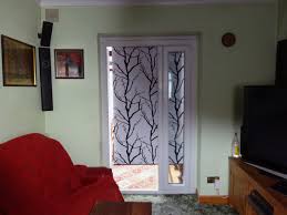 Covering glass doors with window treatments can be challenging. Fitting A Window Roller Blind To French Doors Dengarden Home And Garden