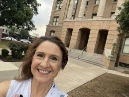 Claire Osborn's Instagram, Twitter & Facebook