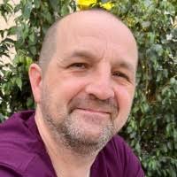 Lesley Simmons Email & Phone Number