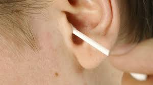 Steps to clean out your ears: You Ve Been Using Cotton Swabs Wrong This Whole Time And It S Dangerous Metro Us