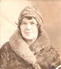 Lillian Myrtle “Lillie” Ellis Hutton (1879-1944)