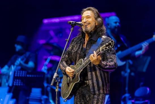 The Riverside Scene - Marco Antonio Solis at Toyota Arena
