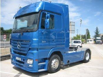 Mercedes Benz 1850LS-2004 Cab & Chassis Truck