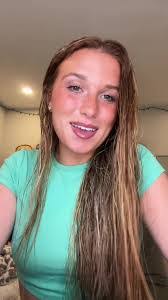 Hanna Watson's Instagram, Twitter & Facebook