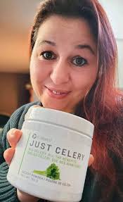 My secret weapon for amazing sleep and eliminating bloat! 🙌🏼🙌🏼🙌🏼  Seriously though, I usually drink my Celery in the morning before my coffee 