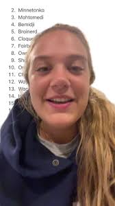 #greenscreen my italian flatmate guesses mn cities!