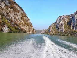 9 Obiective Turistice De Vizitat In Clisura DunÄƒrii Ana Maria Popescu