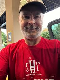 ✨ Two families, three chapters, one mission. ✨ During Bunks Across America,  Elijah, one of our amazing Red Shirts, built beds here with us — while his  dad Gene was building with