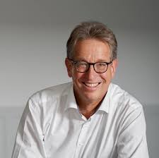 Dieses Jahr bin ich fast durchgehend im ganzen Land unterwegs