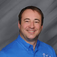 Paul Haeck's Instagram, Twitter & Facebook