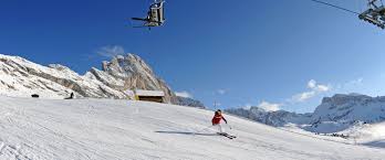 Das skigebiet civetta hat 3 große skiorte: Gardenaguides Bergfuhrer Ski Safari In Den Dolomiten Mit Einem Bergfuhrer