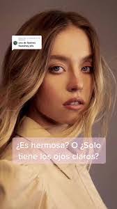 Natasha Sweeney's Instagram, Twitter & Facebook