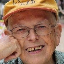 Edward Keizer's Instagram, Twitter & Facebook