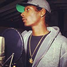 Snoop dogg poor young dave sounds like an allusion to the classic short story by richard wright, the man who was almost a man… about an african teenage boy in antebellum america, who. Young Snoop Dogg Pics