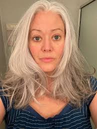 fake your AGE , i'll correct it by looking at your profile 😂.