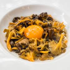 Resultado de búsqueda de cocinar con setas. Ruta Gastro Las Mejores Recetas Con Setas Del Bosque Al Plato
