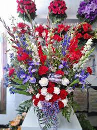 Diy memorial day fl centerpiece. Flower Arrangements For Veterans Day Memorial Day Flowers By Wilma S Flowers Jasper Al July Flowers Flower Arrangements Patriotic Flowers