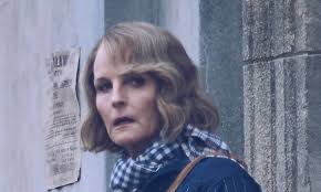 Helen elizabeth hunt is a four times emmy awards winner and she has also won oscar. What On Earth Happened To Helen Hunt S Face Steemit